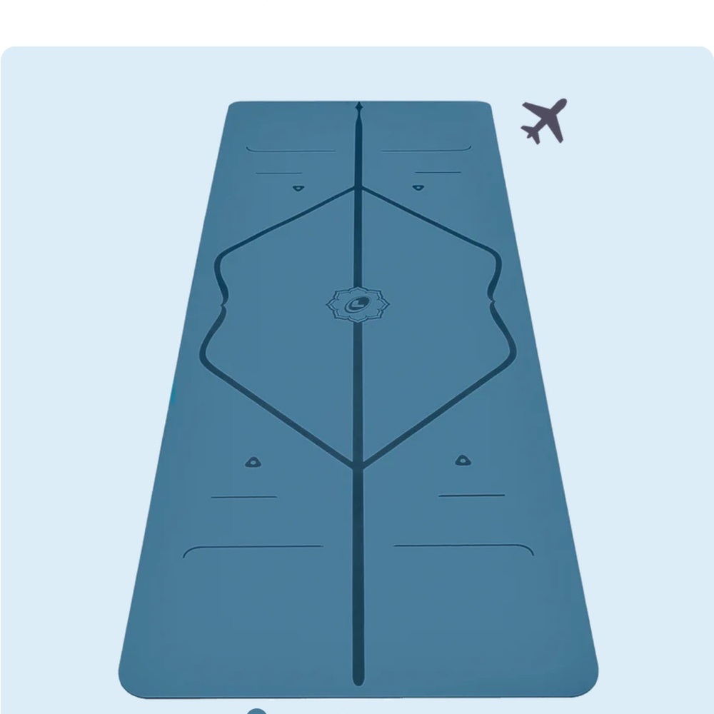 Liforme Travel Mat with Alignment Lines